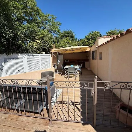 - Maisonnette Climatisee 4 Personnes Prázdninový dům